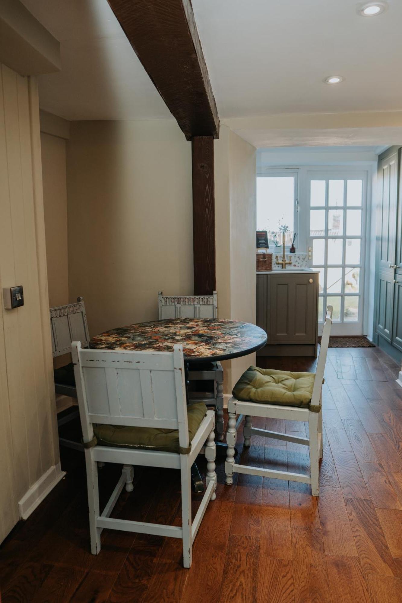 Rose & Star Cottage 弗罗姆 外观 照片